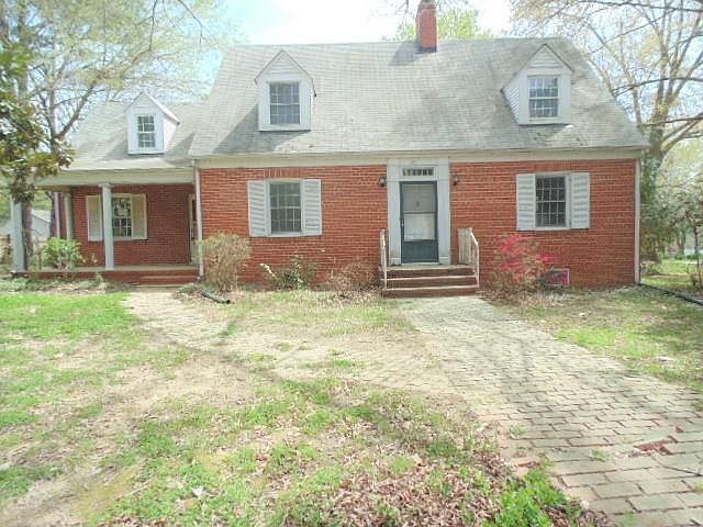 1st image of 803 West St