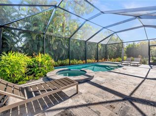 160 Stanhope Cir, Naples, FL 34104