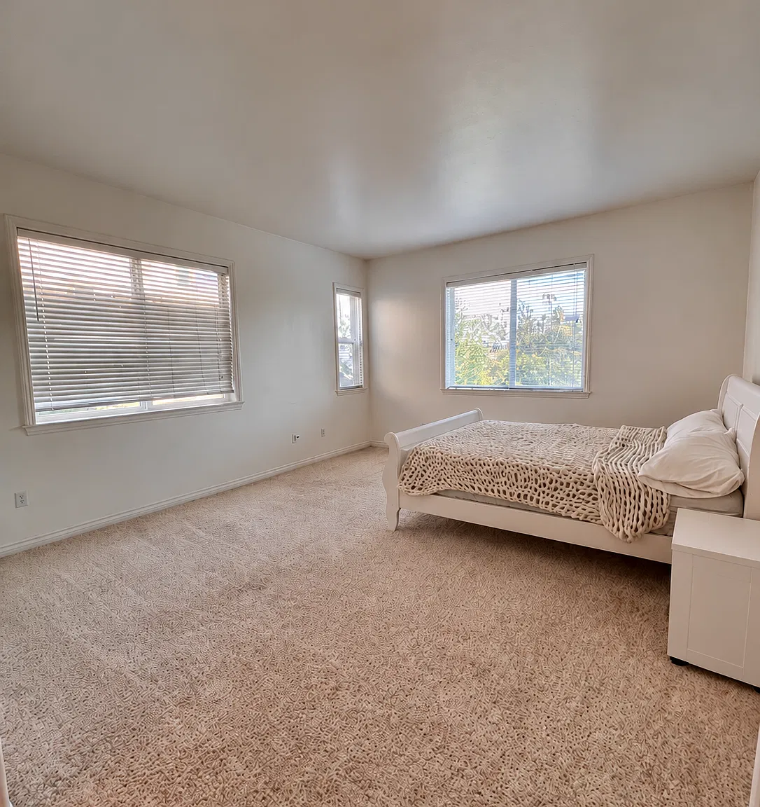 1 bed, 1.0 bath, 238 sqft, $1,495 — Photo 2