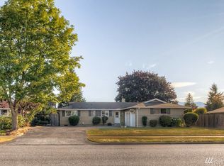 781 Melody Ln, Enumclaw, WA 98022