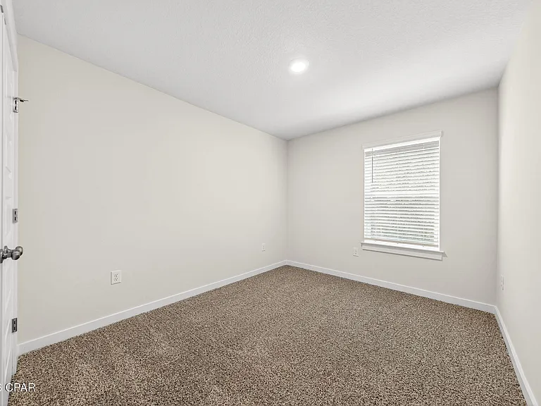 41 S Main Deck Dr — Photo 19