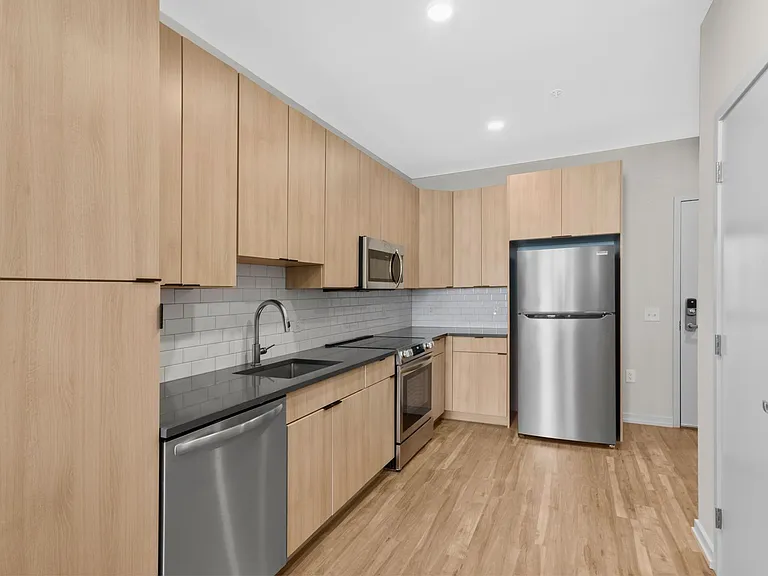 The Keystone Apartments — Photo 125