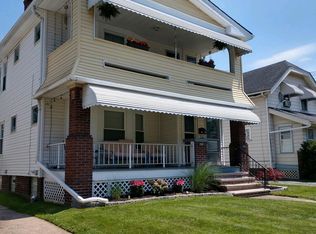 2097 Chesterland Ave, Lakewood, OH 44107