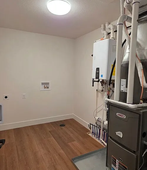 1026 Center Dr — Photo 12