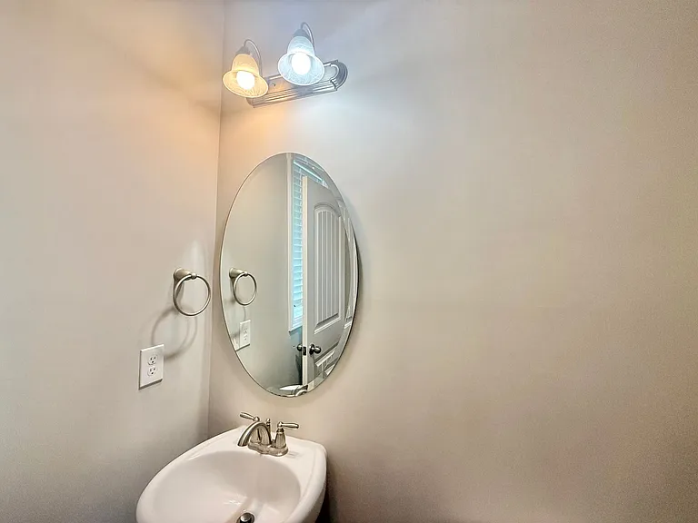 305 S Kramer Path — Photo 9