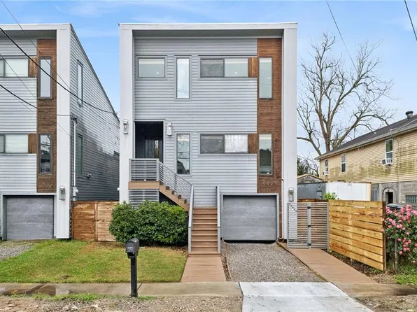 5925 Marigny St, New Orleans, LA 70122
