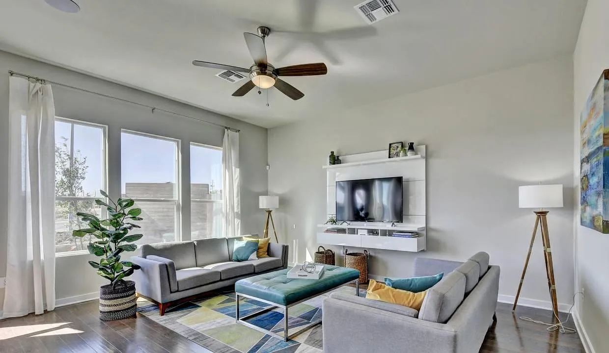 3 bed, 2.5 bath, 1794 sqft, $2,149 — Photo 4