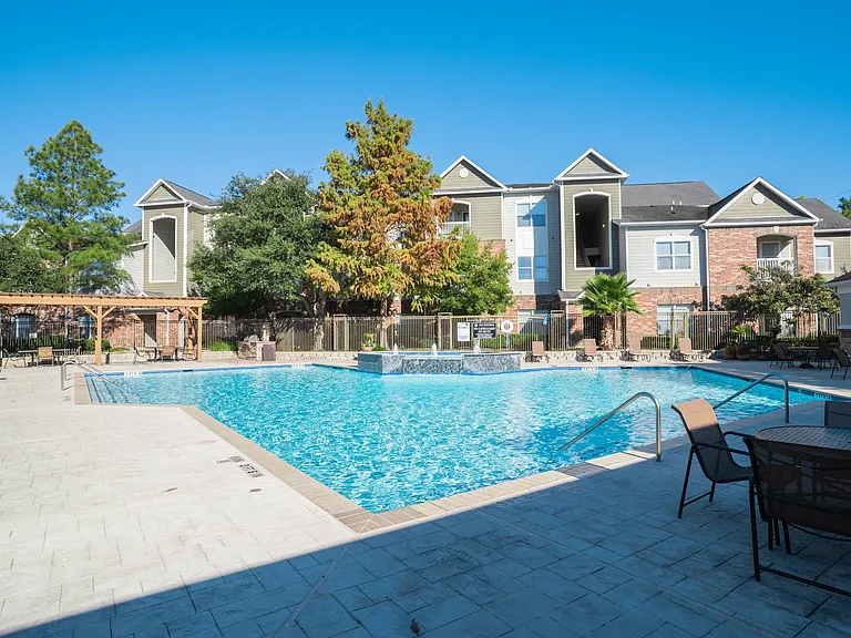 Resort-Style Swimming Pool
