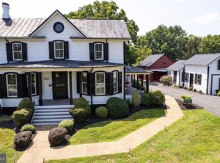 20857 Ashburn Rd, Ashburn, VA 20147