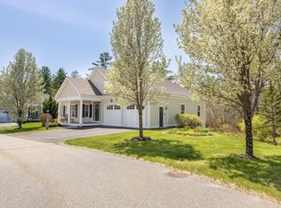 5 Baxter Ln, Cumberland, ME 04021