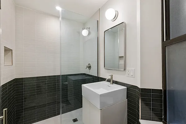 Rented by Abode Residential LLC | media 4