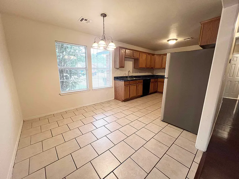 4608 Tinker Rd — Photo 5
