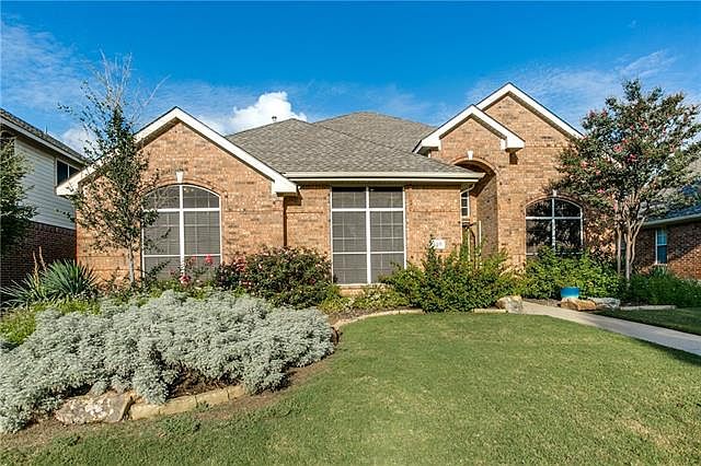 1st image of 110 Brentwood Ct