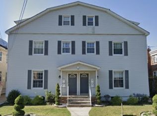 24 Lyons Pl, Elizabeth, NJ 07202