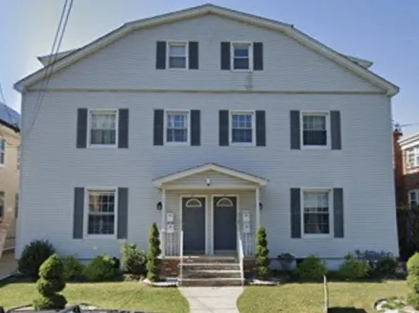 24 Lyons Pl, Elizabeth City, NJ 07202
