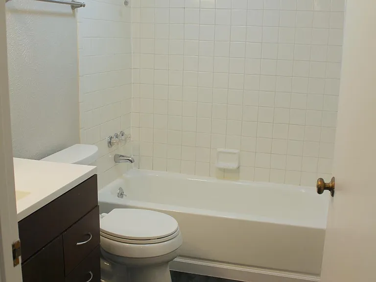 7665 E Eastman Ave #D102 — Photo 6