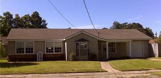 2nd image of 284 E Shannon Ln