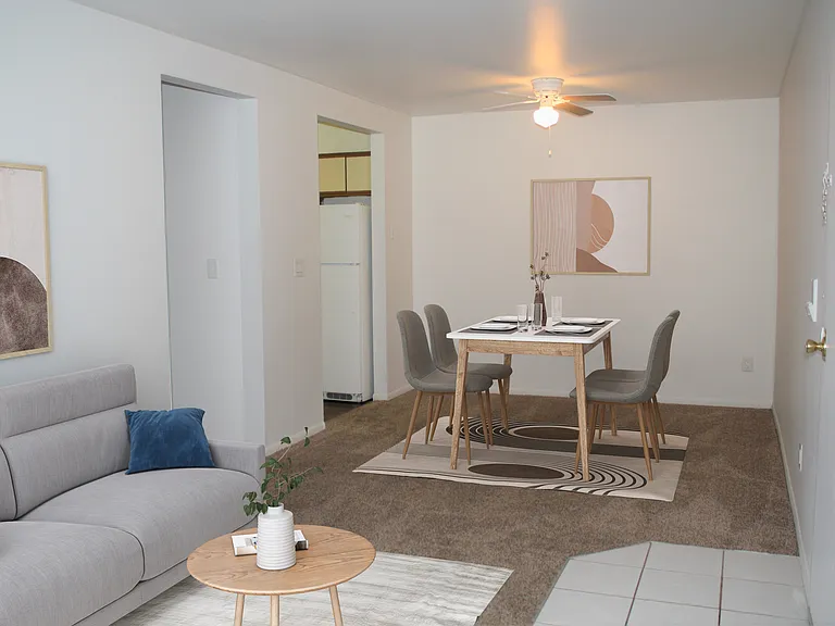 Heritage Park Apartments — Photo 10