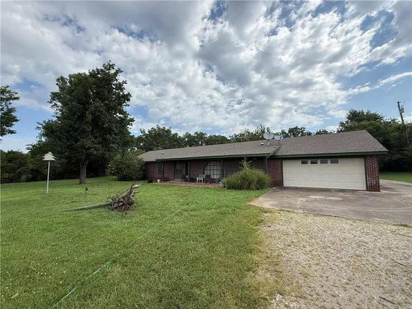 302 College Ave, South Coffeyville, OK 74072