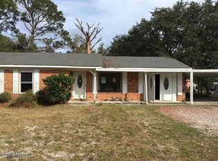 4790 Oakview Dr, Southport, NC 28461