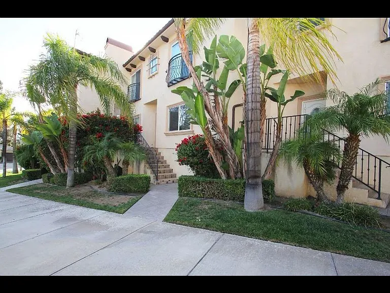 2307 Mira Vista Ave #108 — Photo 20