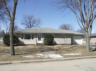 901 N Spring St, Luverne, MN 56156