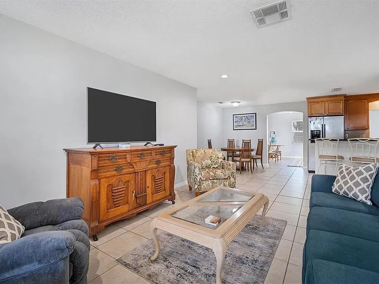 5738 Antilles Dr — Photo 6
