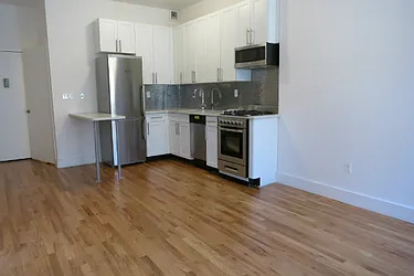 Rented by Manhattan Best Realty, Inc.