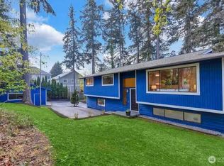 9550 132nd Avenue SE, Newcastle, WA 98059