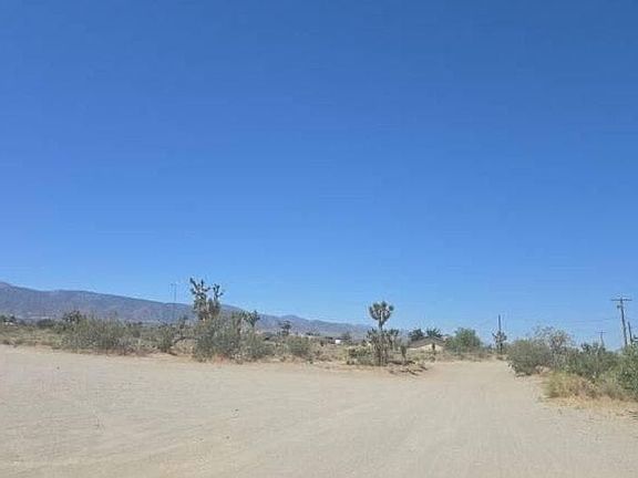 5th image of 2675 Sacramento Rd
