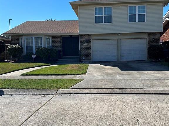 3rd image of 4656 Chantilly Dr
