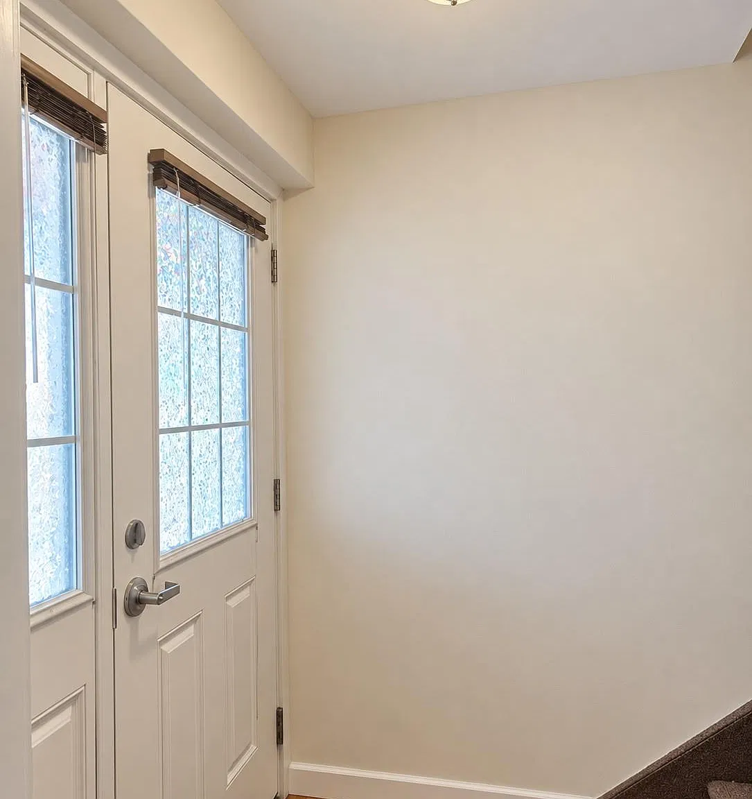2 bed, 2.5 bath, 800 sqft, $1,699 — Photo 2
