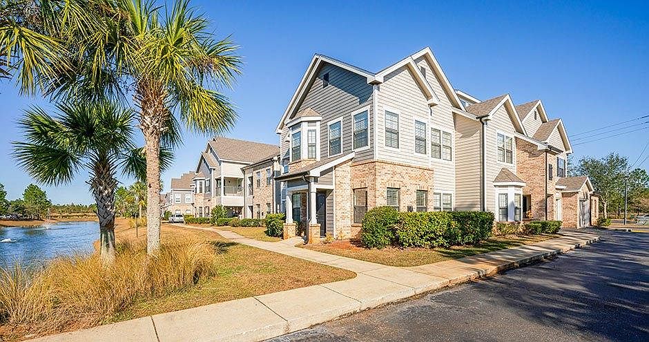 1st image of 10558 Eastern Shore Blvd APT 712