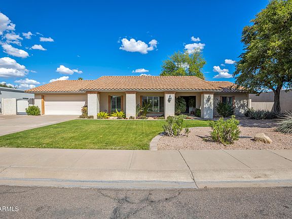 3rd image of 8038 E DEL MERCURIO Drive