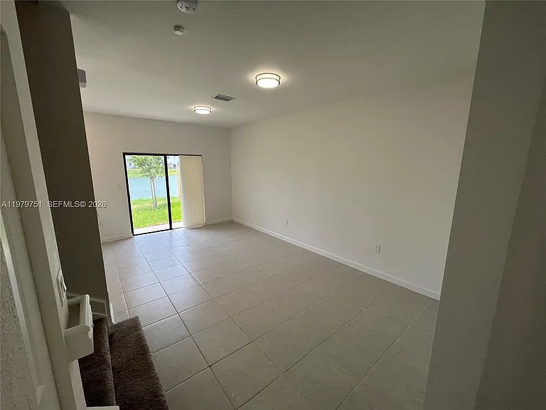 9960 SW 228th Ter — Photo 4