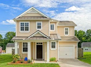 11 Fielding Ct, Durham, NC 27703