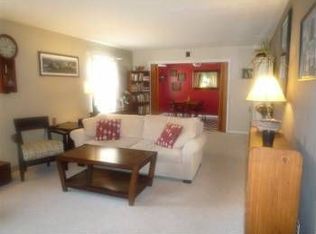 1817 Schlimgen Ave, Madison, WI 53704