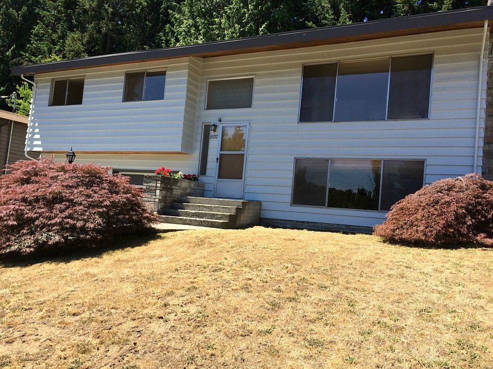 1st image of 15237 Densmore Ave N