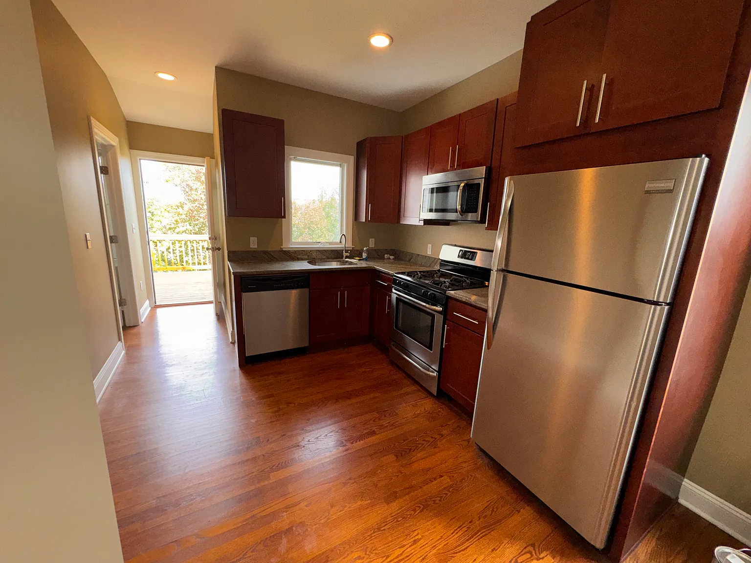 2 bed, $2,475 — Photo 3