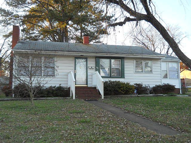 1st image of 619 Marshall St