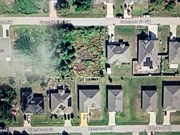 558 Gancedo St SW, Palm Bay, FL 32908