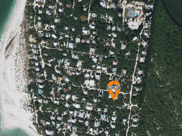 4450 Oyster Shell Dr, Upper Captiva, FL 33924
