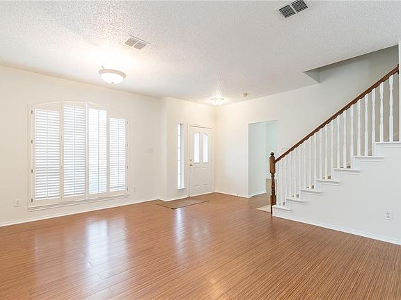 4th image of 2310 Sword Dr