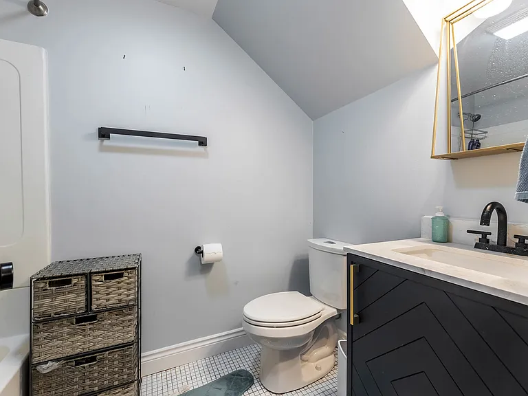 1060 N Hermitage Ave #3 — Photo 21