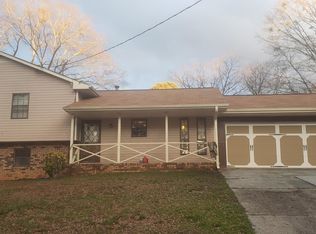 7412 Aubrey Dr, Riverdale, GA 30296