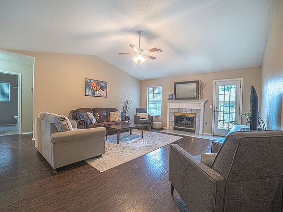 4th image of 4337 W Chaparral Ln