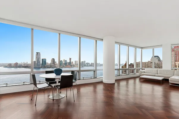 Sold by Compass | media 6