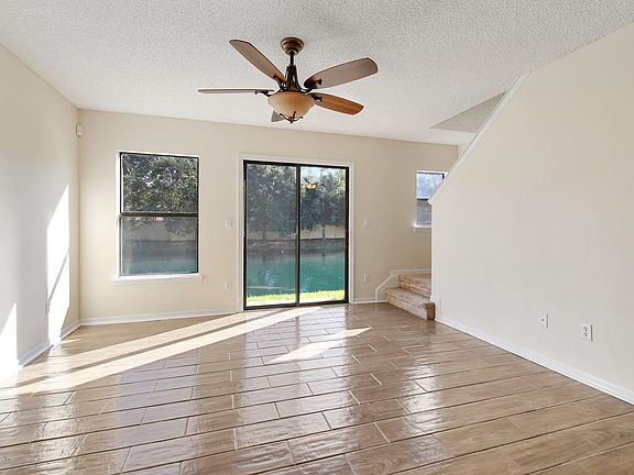5th image of 10717 Academy Park Dr