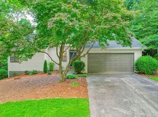 405 Roswell Farms Rd, Roswell, GA 30075