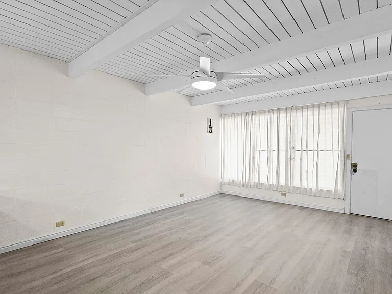 4210-3 Keanu St #205 — Photo 12